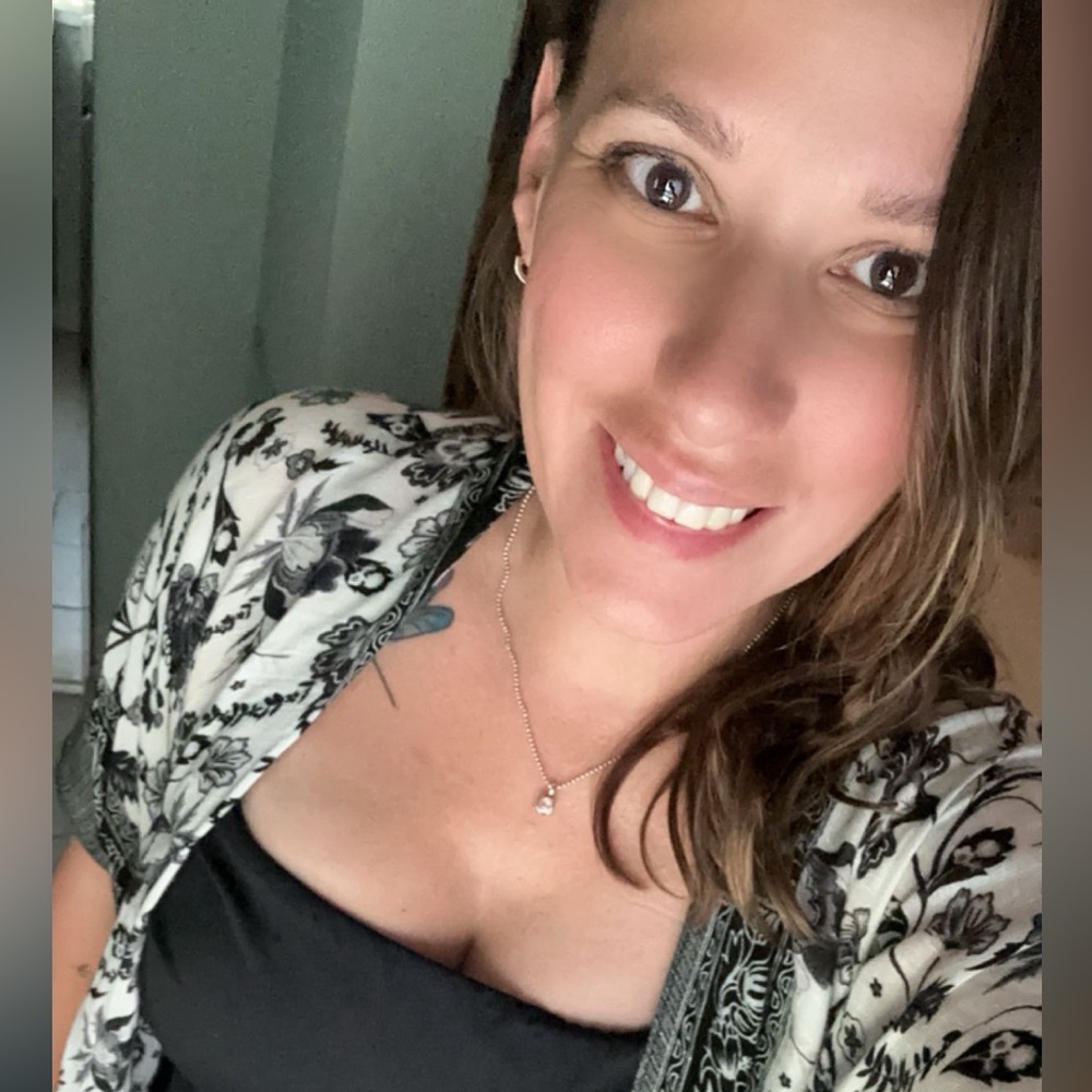 Meet your Posher, Nicole